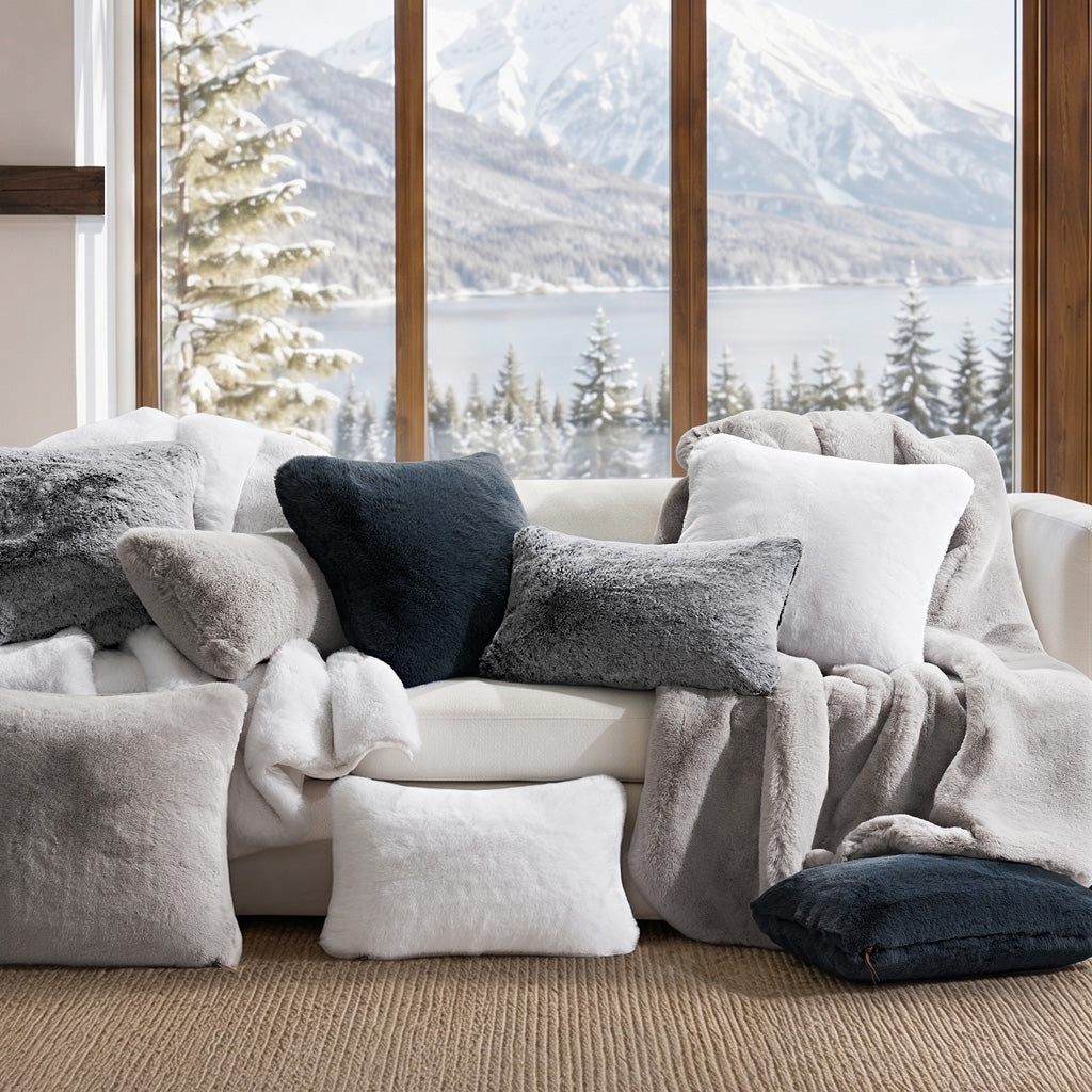 Luxe Chinchilla Faux Fur Throw Pillow Cover – Evergrace Home Inc